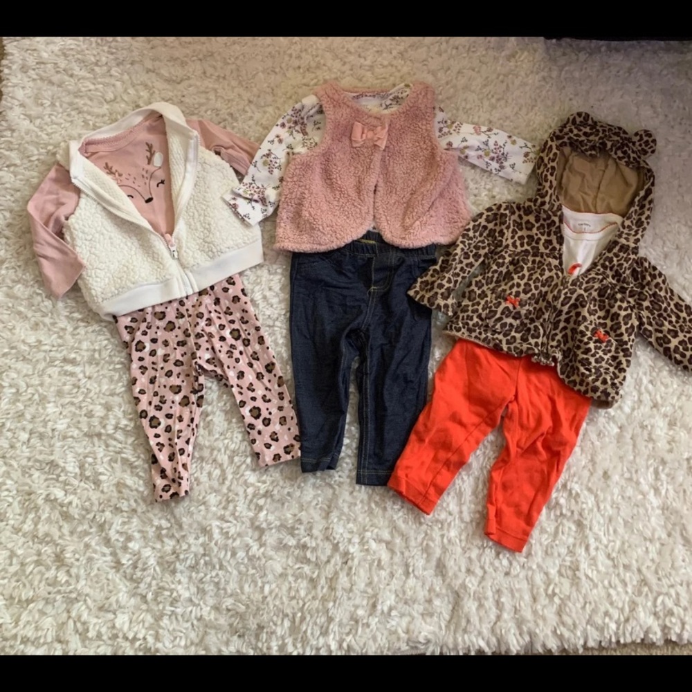 SOLD 3 pc Baby girl outfits